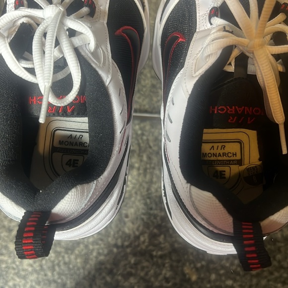 Nike Air Monarch IV Wide 4E Training Shoes, 8 - Picture 10 of 12